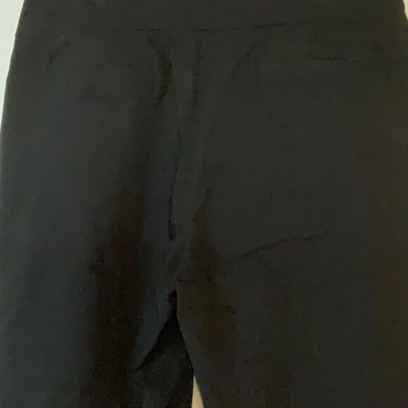 Coral Bay Black Capri Pants Slimming Comfort Waist 16 Petite New - Picture 4 of 4